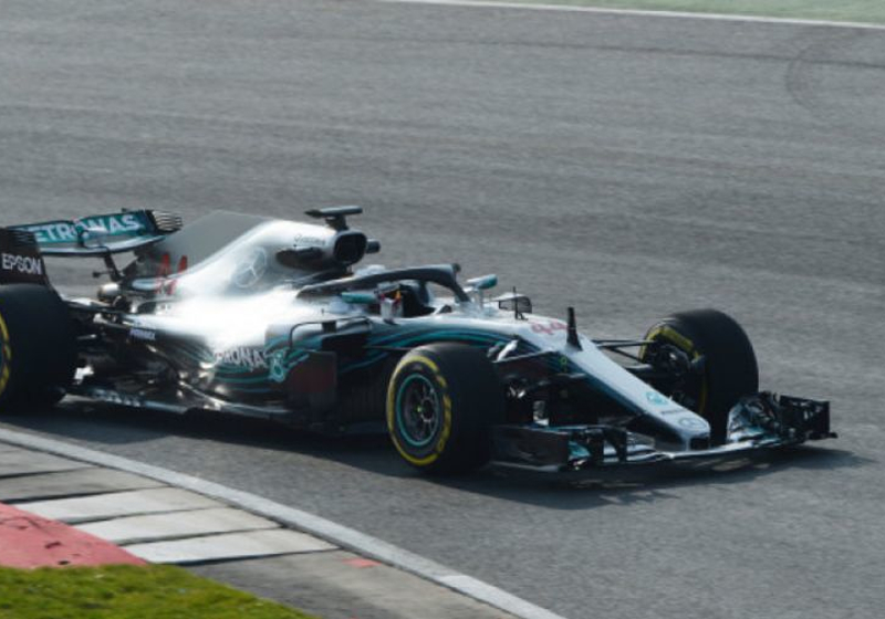 Hamilton pushed Mercedes engine 'to the limit' in pursuit of Vettel