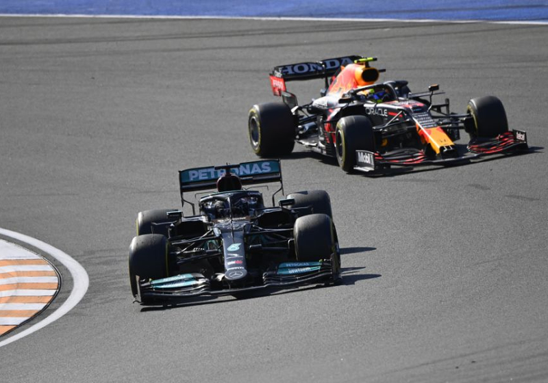 Red Bull treft geen maatregelen na dummy-pitstop Mercedes in Sotsji