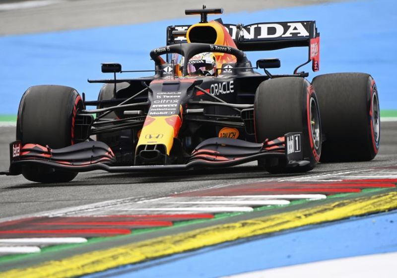 Derde vrije training GP Oostenrijk: Indrukwekkende Verstappen laat zien wie de baas is