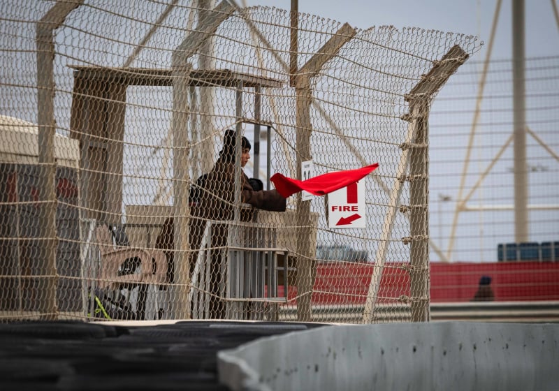 Red Flag during testing in Bahrain
