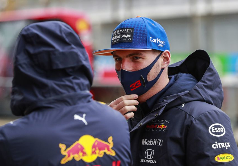 Verstappen kijkt uit naar GP Turkije: "Heb gehoord dat de kebab hier erg goed is"