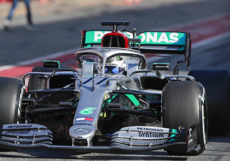 Merecedes unleash the pace as Ferrari struggle in Spain