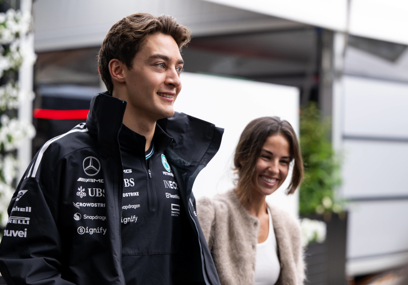 Russell pakt podium in Melbourne: 'Hoopte op een fout van Red Bull en McLaren'