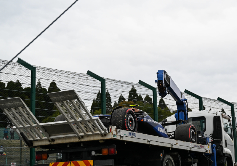 Williams under fire as 'wild' car decision ANGERS fans