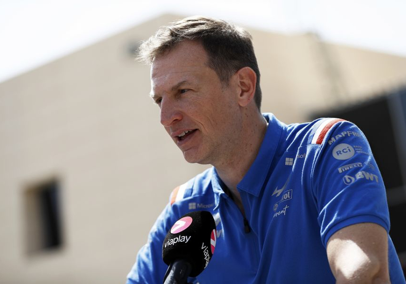 Alpine-CEO Rossi haalt uit naar Piastri: "Hij heeft een gevaarlijk precedent geschapen"