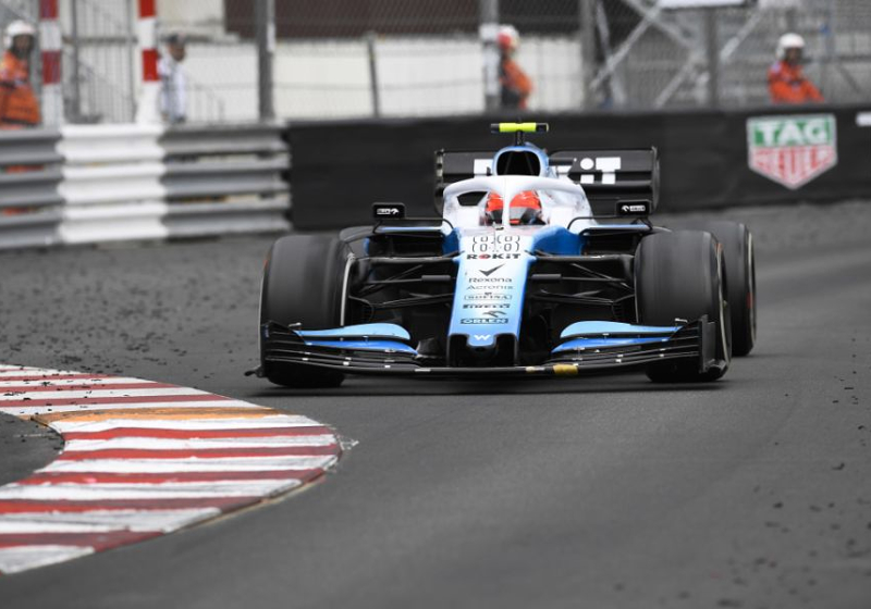 Opnieuw moeilijk weekend voor Kubica: 'Was moeilijk om auto op de baan te houden'