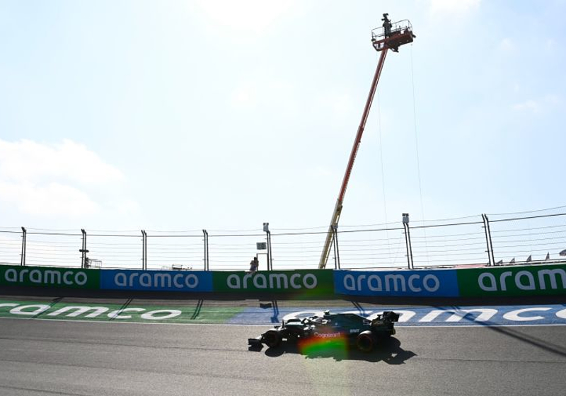 F1 "needs more" Zandvoort-style banking - Vettel