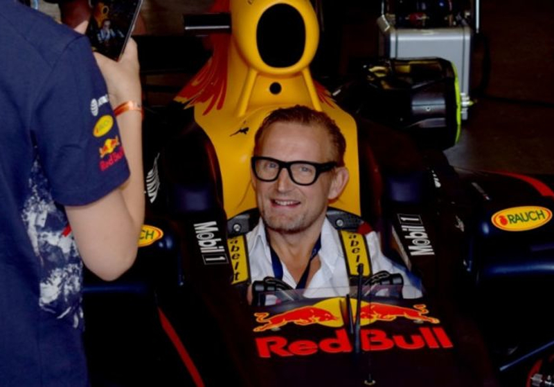 'Prins Bernhard heeft spijt van verzoek aan Chef'Special voor gratis optreden'