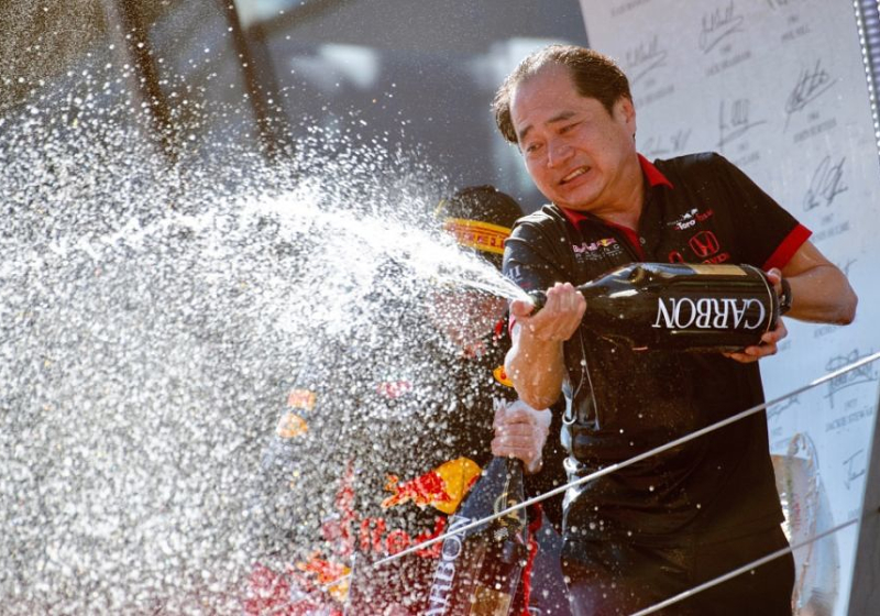 Hamilton happy for Honda after miserable time with McLaren