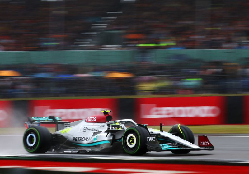 Getergde Hamilton wil schitteren voor thuispubliek: "Ik zal agressief zijn"