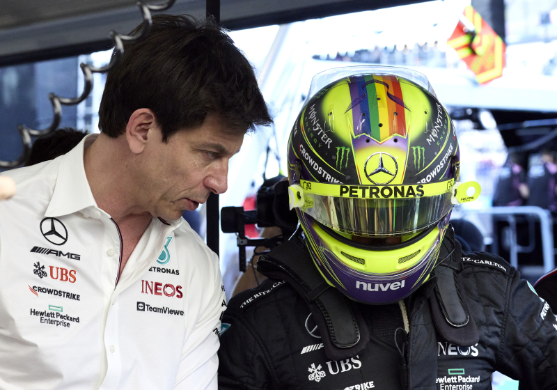 La deuda de Mercedes con Lewis Hamilton