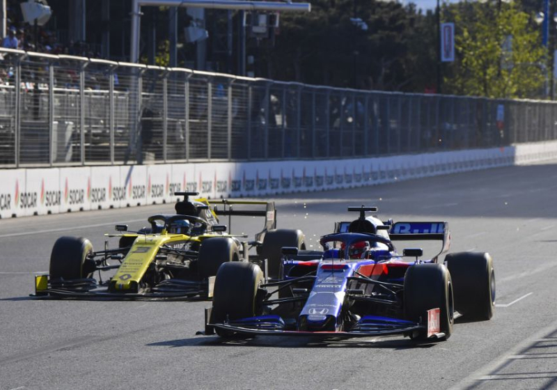 'Kvyat is goed genoeg voor een topteam'