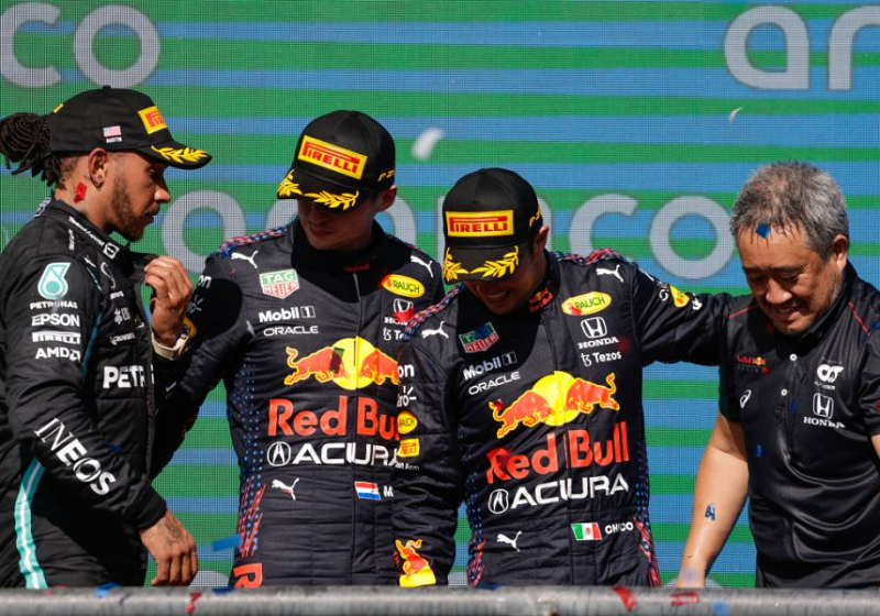 Van Der Zande: "Hamilton es el mayor competidor de Max"