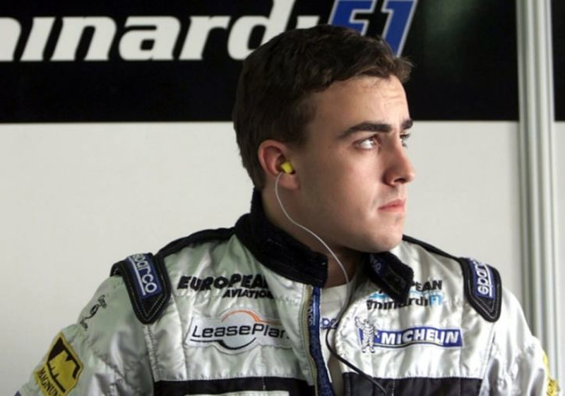 La GENIAL anécdota de la primera prueba de Alonso en F1