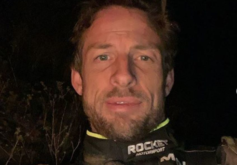 Button zeventien uur gestrand in woestijn na debuutrace Baja 1000