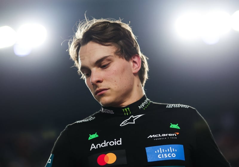 Oscar Piastri looking exhausted at the Qatar Grand Prix