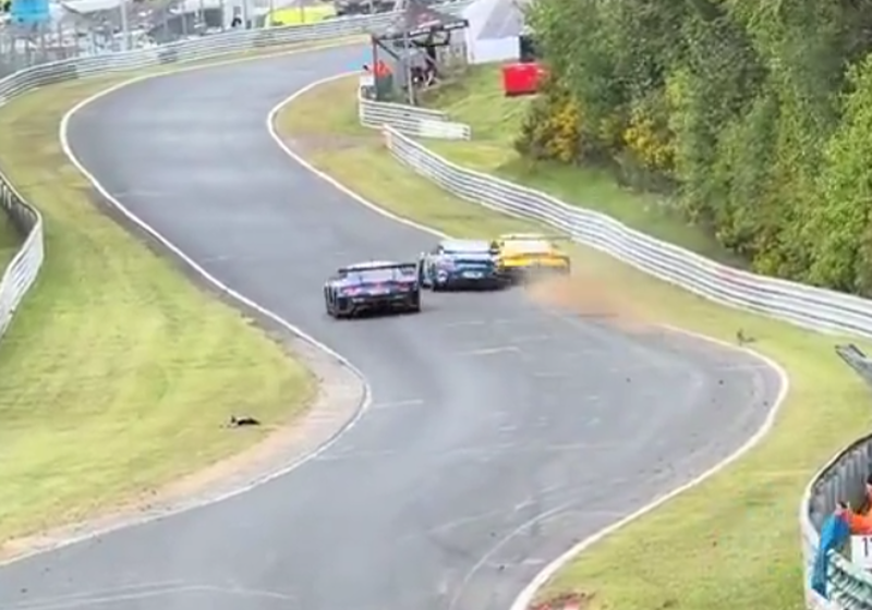 Verstappen voorkomt horrorcrash met bizarre reflex: bekijk de video die viraal gaat hier