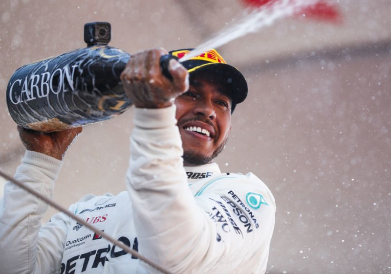 Hamilton over dopinggebruik in Formule 1: "Heeft geen zin"