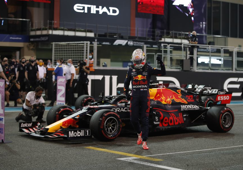 Onderlinge kwalificatieduels: Verstappen wint van Perez, Tsunoda redt eer