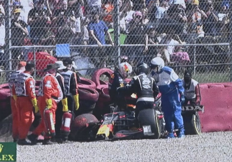 Verstappen 'headbutting a tyre wall' denied him earlier F1 title triumph