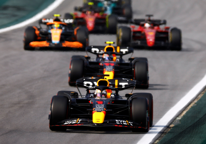 Red Bull komt met verklaring over teamorders in Brazilië: "Als team een fout gemaakt"