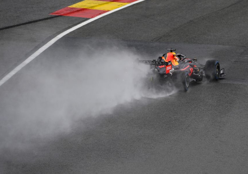 Kwalificatie Grand Prix België: Verstappen grijpt pole, Russell op P2