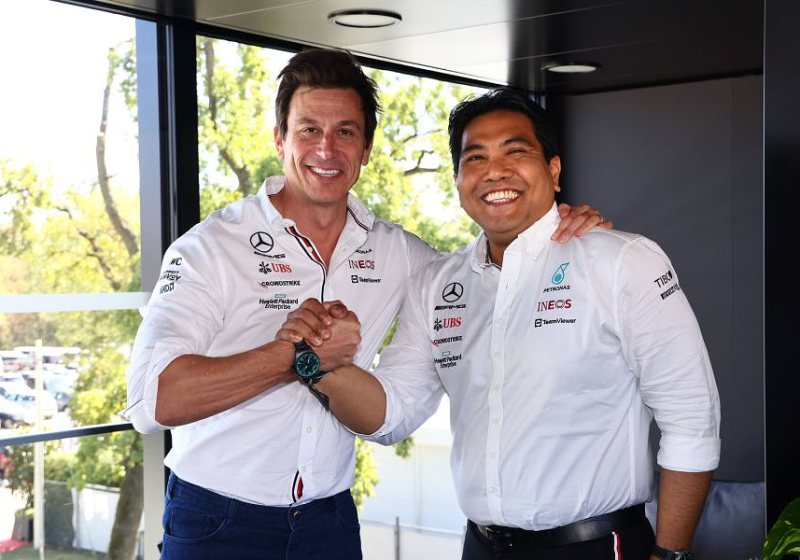 Mercedes announce "unusual" Petronas renewal