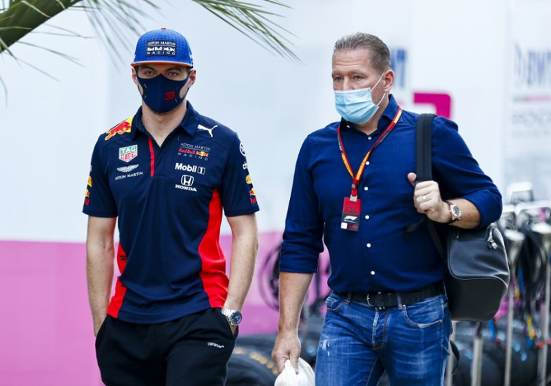Verstappen onthult: "Volgde Red Bull en Honda al weken niet meer op Instagram"