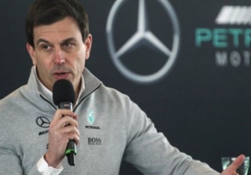 Ferrari: "Toto Wolff als leider van de Formule 1 is geen goed idee"