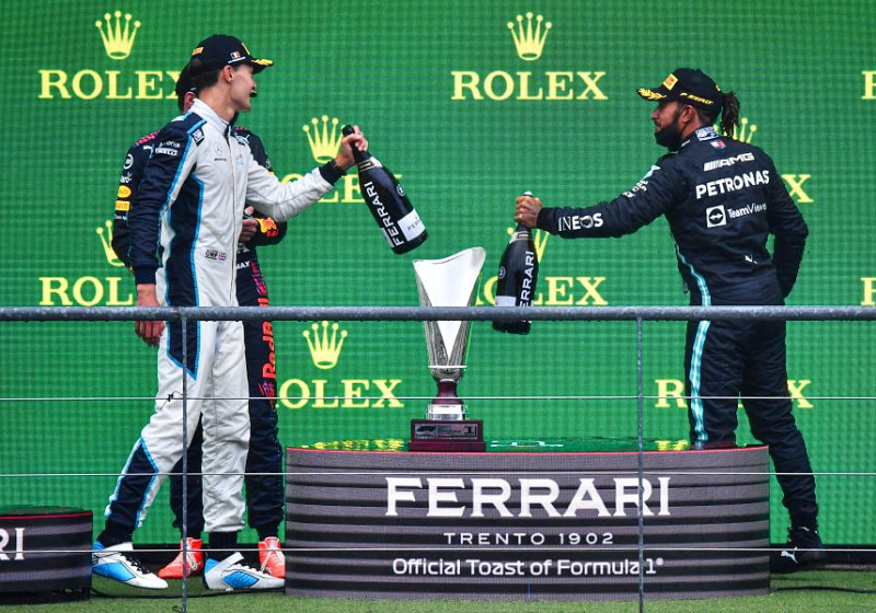 Russell will be "biggest hero of all time" if he 'destroys' Hamilton - Rosberg