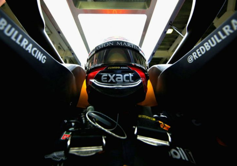 Verstappen's 2019 helmet design leaked?