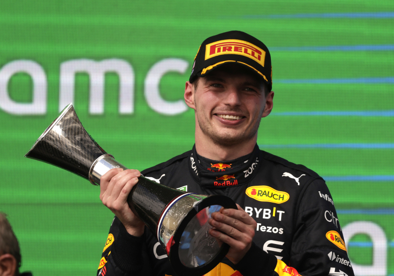 Schumacher relativeert record Verstappen: "Gemakkelijker met 22 races"