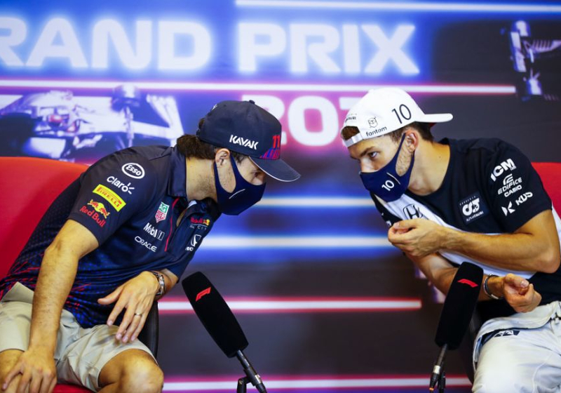 Gasly: Es difícil ser compañero de Max en un equipo que lo rodea por completo