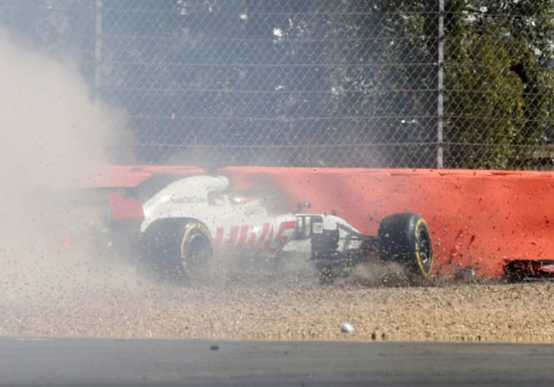 Grosjean mist 2e vrije training door harde crash
