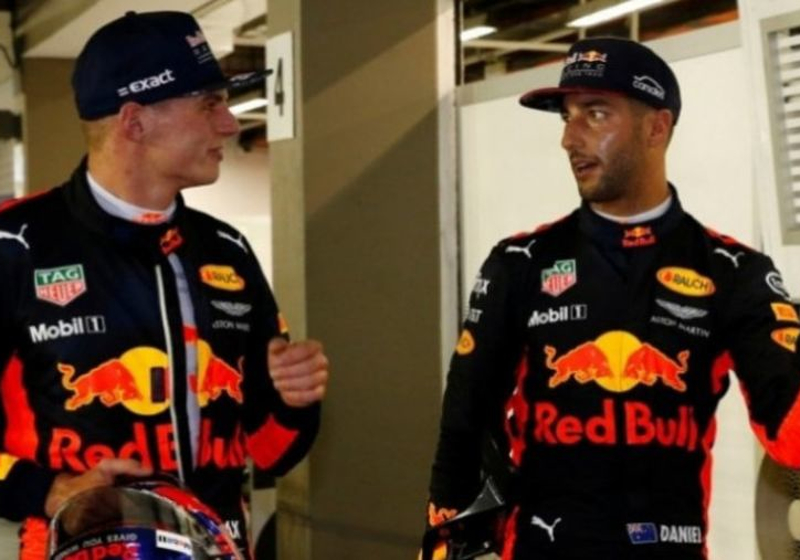 VIDEO: Verstappen en Ricciardo nemen het op tegen de voetballers van Red Bull Salzburg