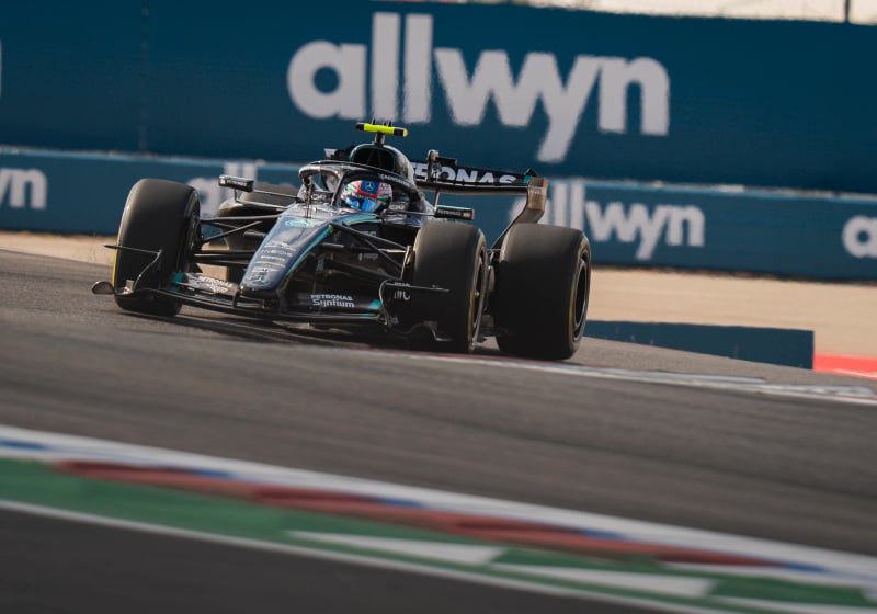 Antonelli wint in Texas maar is nog nét niet kampioen, Verstappen verslagen door Leclerc