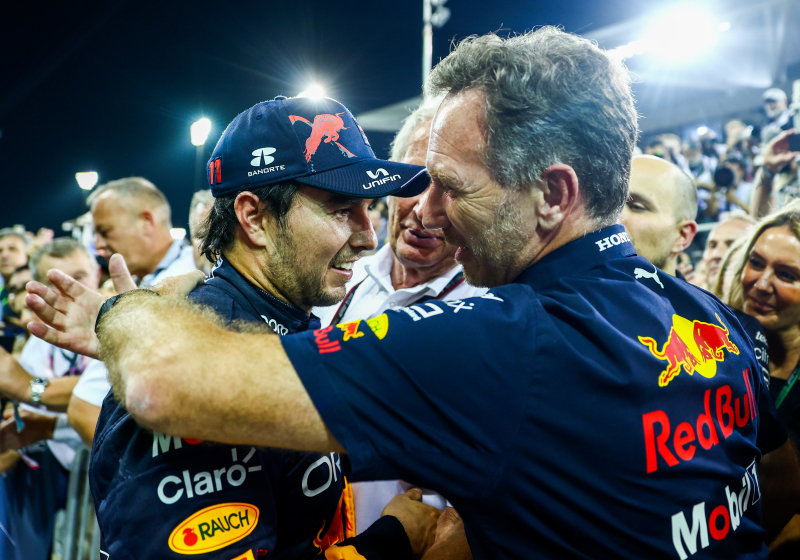 Red Bull DEFIENDE la permanencia de Checo Pérez