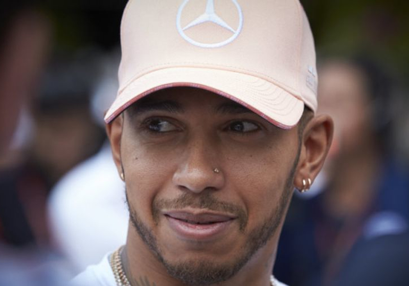 Teleurgestelde Hamilton: "Dit had niets met de motor te maken"
