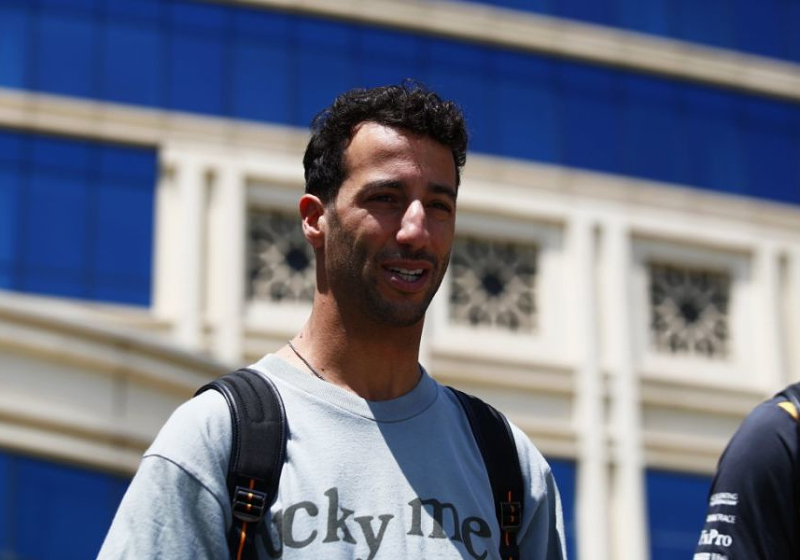 Daniel Ricciardo holds clear-the-air talks with McLaren CEO Zak Brown