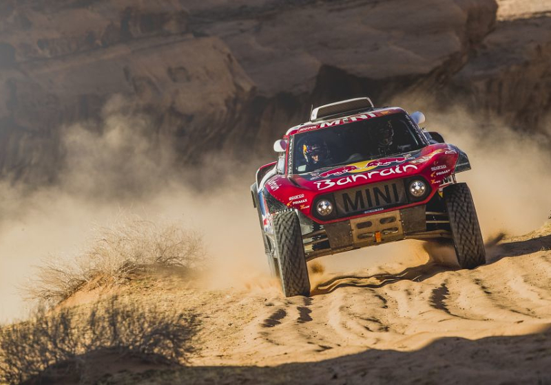 Carlos Sainz se quedará en Extreme E para 2022