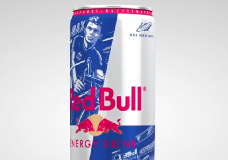 Max Verstappen krijgt eigen Red Bull blikje