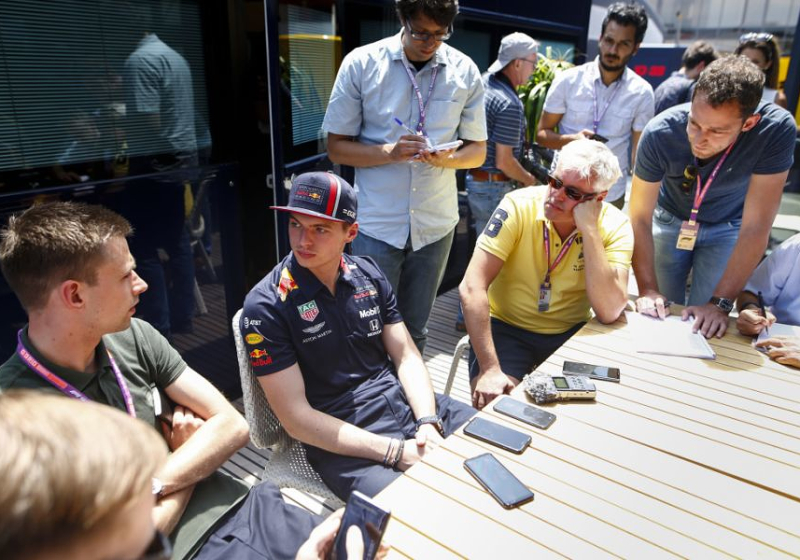 'Upgrade van Honda levert tien pk extra op voor Verstappen'