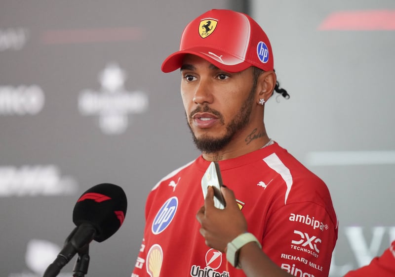 Hamilton vreest winterrace in Imola: ‘Niet de plek voor veel inhaalacties’