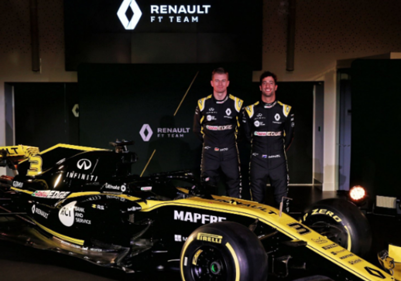 'Renault cancelde vakanties om Ricciardo de beste auto te geven'