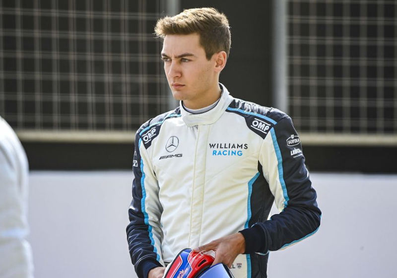 Russell verandert mening na zien van beelden: 'Bottas ging waarschijnlijk niet in de fout'