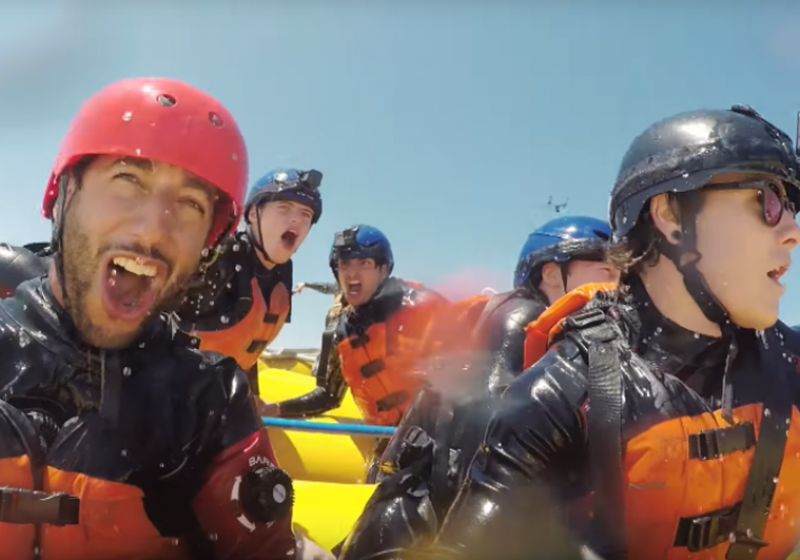 VIDEO: Red Bull gaat strijd met andere F1-teams aan op het water