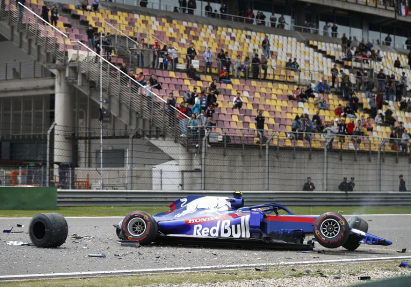 Albon explains massive FP3 smash