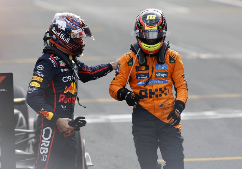 Verstappen congratulates Piastri on Zandvoort victory