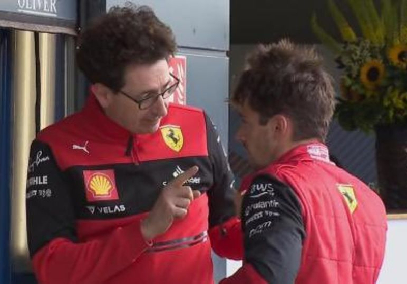 Leclerc geeft tekst en uitleg over vingertje van Binotto: "Hij was nogal boos op me"