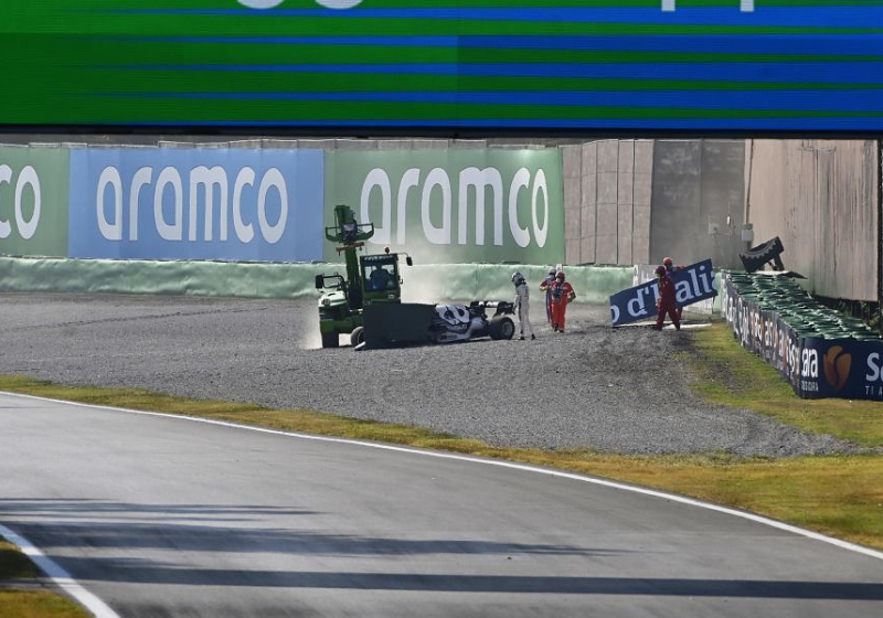 Gasly concern at 'not seeing a single overtake' in sprint